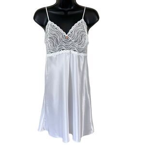 Dulce Carola White Babydoll Chemise Negligee